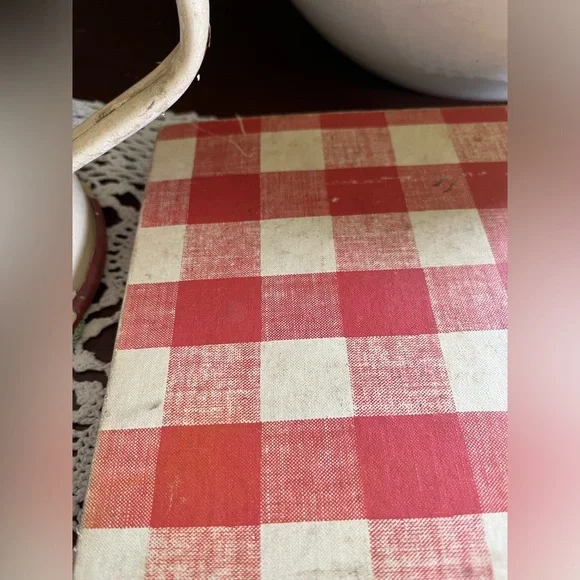 3/$15 Vintage Cookbook - Picture 6 of 15